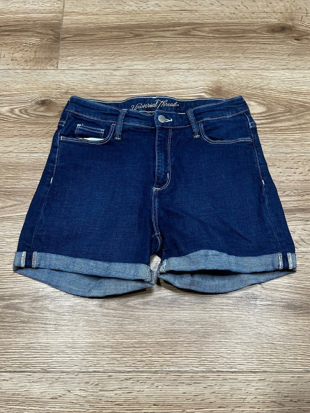 Universal Thread Womens Jean Shorts Size 4 Blue Rolled Cuff Denim (A00)